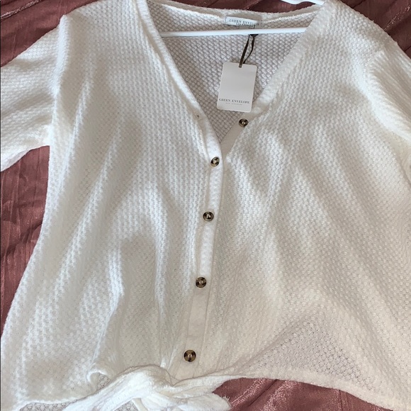 Tie front top - Picture 4 of 4